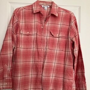 NWOT women’s old Navy the boyfriend flannel shirt size small